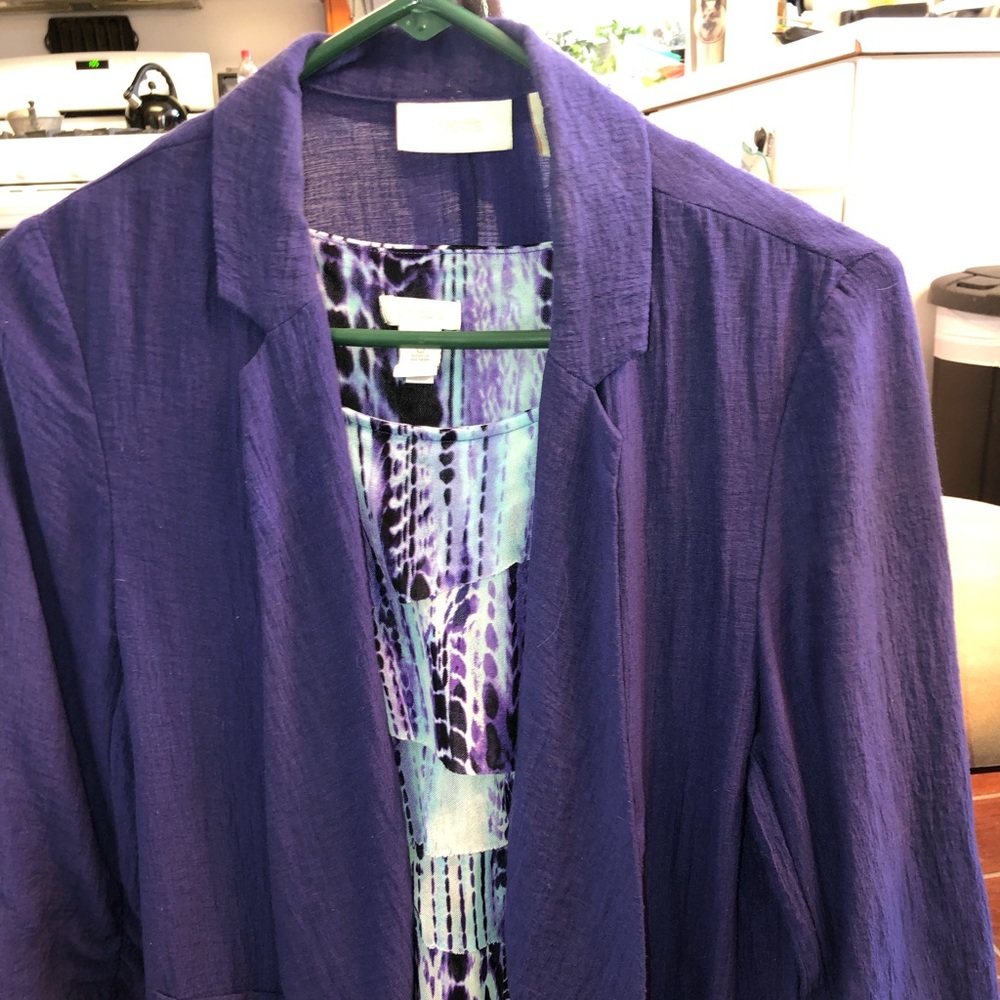 Clothes - Picture 2 of 5